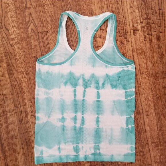 Lululemon Swiftly Tech Tie Dye Tank - Picture 4 of 6